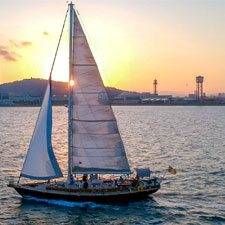 CAVA & SUNSET SAILING EXPERIENCE