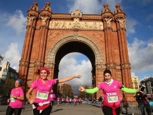 Women running Jean Bouin Race