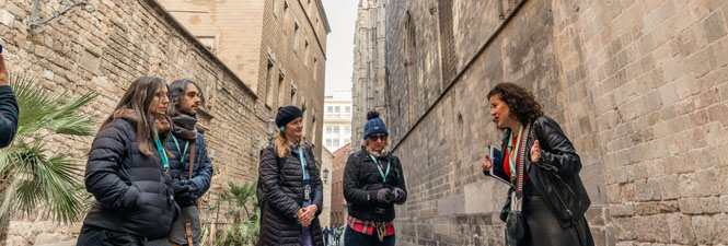 People in the Barcelona Walking Tours Gòtic