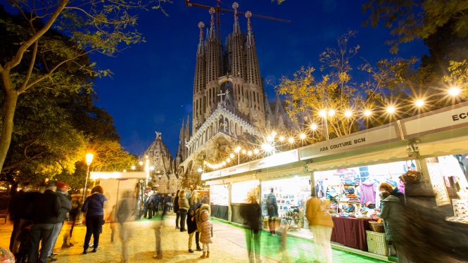 Christmas Fair at Sagrada Família