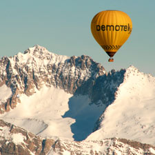 Hot-air ballooning Kon-Tiki