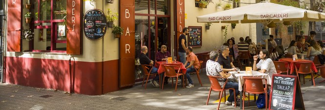 Bar Calder's terrace